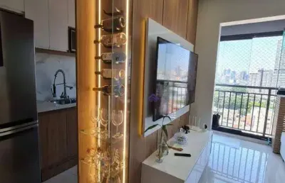 Apartamento com 2 dormitórios à venda, 48 m² com 1 vaga coberta e livre