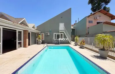 Casa térrea com piscina e quintal à venda, 340 m² por r$ 1.490.000 - santa felicidade - curitiba/pr