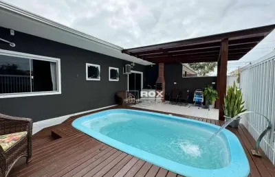 Casa 2 quartos com piscina a 300m do mar em balneário monções, por r$ 450.000