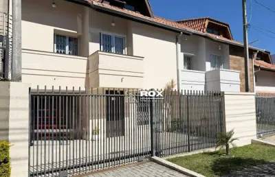 Sobrado triplex com 4 quartos à venda, 150 m² por r$ 849.000 - portão, curitiba/pr