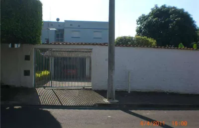 Casa construída nos fundos, tereno 250 m², 100 m² por r$ 320.000 - jardim santa terezinha ( bairro matão ) - sumaré/sp.
