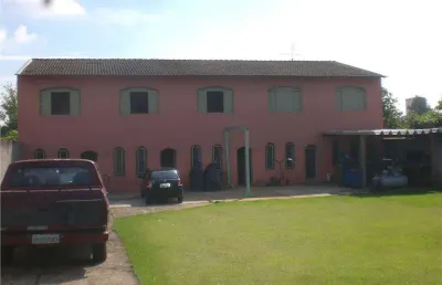 Sobrados  com 02 quartos cada para venda, locação e parceria - estuda permuta