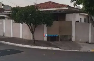 Excelente oportunidade para investidores casa ponto comercial