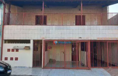 Grande oportunidade jardim amanda imovel ´para renda sao trez casas no mesmo quintal proxiama avenida brasil  ao lado do posto ale um sobrado na parte