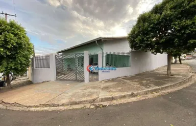 Casa com 3 quartos à venda na Rua Geraldo Denadai, Jardim Amélia, Sumaré