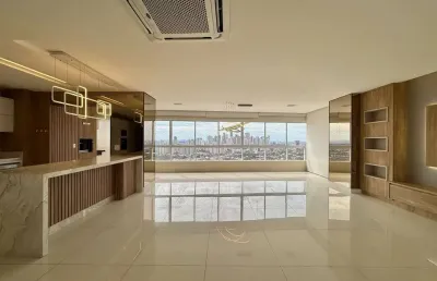 Apartamento com 3 suítes, andar alto e 3 vagas no setor marista