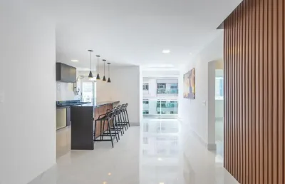Barra da tijuca - residencial praia da barra . 2 quartos (sendo 1 suíte)