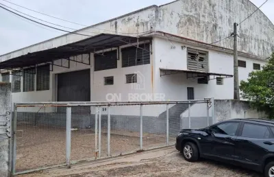 2 barracões venda /locação: 1000m2 e 2000m2 - escritório, refeitório, banheiros, ótima localização em valinhos, ar. central. opçao negocio separados