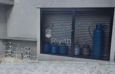 Apartamento sem condomínio com cobertura de frente para a rua, com 2 dormitórios, 1 suite, 2 banheiros, 1 vaga de garagem, em santa terezinha -  santo andré