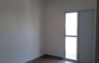 Apartamento com 2 quartos para alugar na Vila Eldízia, Santo André 