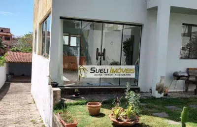Glória - casa com 4 dormitórios à venda, 340 m² por r$ 1.650.000 - macaé/rj