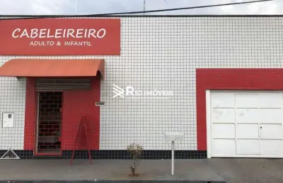 Casa com 3 quartos à venda no Jardim América I, Uberlândia 