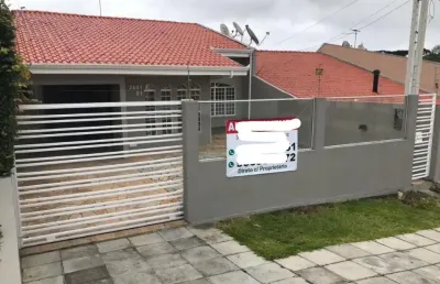 Casa com 4 quartos para alugar no Santa Cândida, Curitiba 