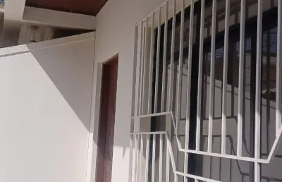 Casa com 3 quartos para alugar na Vila Galvão, Guarulhos 