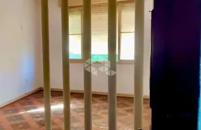 Apartamento 03 dormitórios e 02 banheiros no bairro são joão