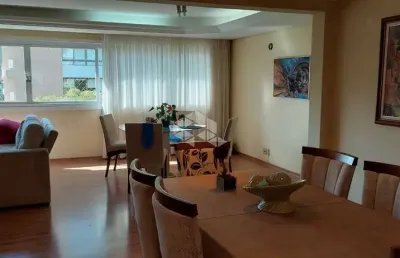Diferenciado apartamento de 3 quartos , 151m² no bairro bom fim