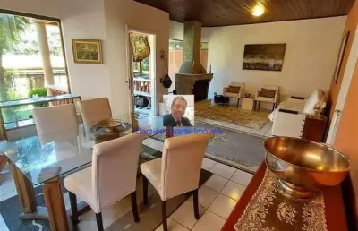 Vende-se casa térrea, 3dorm/1suíte, condomínio vila verde
