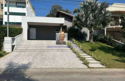 Casa no cond. reserva santa maria - moderna, 3 suítes, piscina e gourmet! 