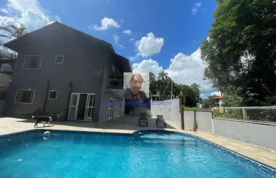 Vende-se casa 4 suítes no cond. vila verde, km 36 da raposo tavares. 
