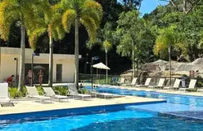 Sinta-se em um verdadeiro oásis, tenha paz e infraestrutura, perto de tudo que você precisa