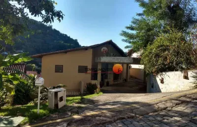 Casa com 4 dormitórios à venda, 420 m² por r$ 1.350.000,00 - itaipu - niterói/rj