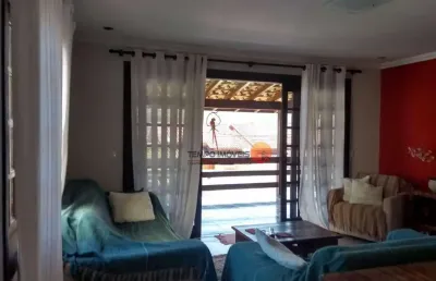 Casa com 3 quartos em piratinimga  à venda, 341 m² por r$ 640.000 - serra grande - niterói/rj