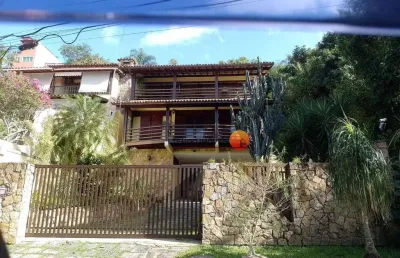 Casa com 3 quartos  à venda, 300 m² por r$ 2.800.000 - piratininga - niterói/rj