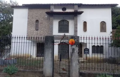 Casa com 3 quartos à venda, 275 m² por r$ 2.500.000 - itaipu - niterói/rj