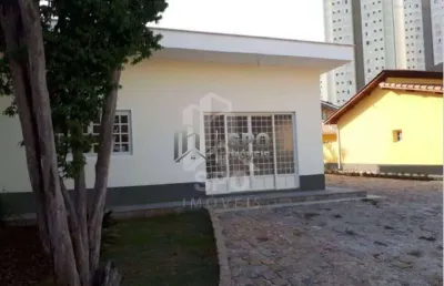 Casa comercial para locação com 84 metros e edícula no jardim marajoara