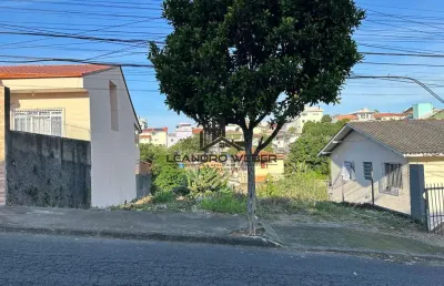 Terreno em barreiros com 449,50m² - escritura pública - sâo josé/sc