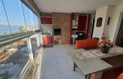 Excelente apartamento 3 dormitórios na martim de sá de frente para mar.