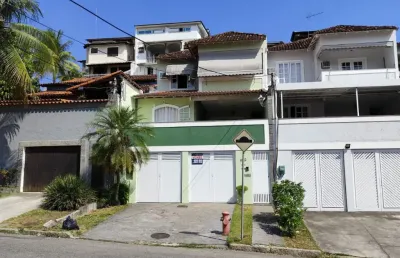 Excelente casa duplex com 236m², 3 quartos, 2 vagas de garagem na estrada do uruçanga - anil - jacarepaguá rj. exclusividade!
