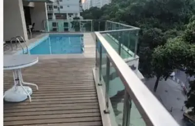 Apartamento com 01 quarto e vaga de garagem no flamengo, seu oásis urbano.