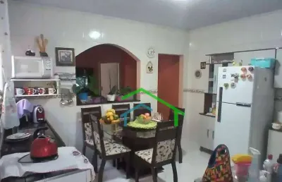 Casa à venda no centro de carapicuíba/sp - com 3 quartos.