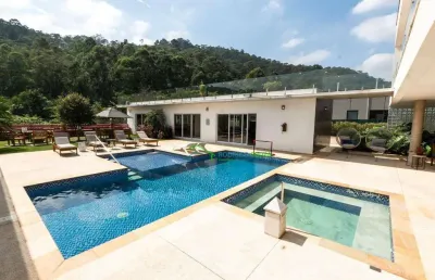Casa com 6 dormitórios à venda, 1500 m² por r$ 19.900.000,00 - tamboré 1 - barueri/sp