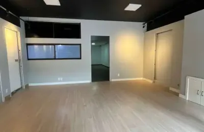 Rsg imóveis aluga: excelente loja com 140m² em um excelente ponto na rua maxwell