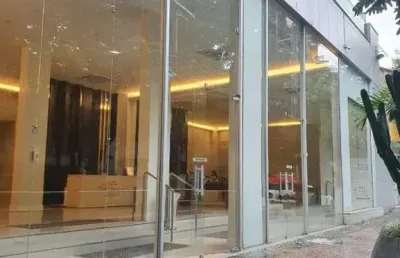 Rsg imóveis aluga: sala comercial localizada no boulevard 28 de setembro , vila isabel - rio de janeiro/rj.