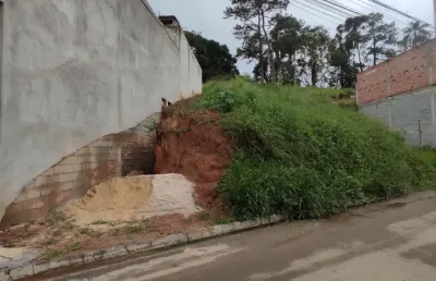 Terreno à venda na Rua Deodoro da Fonseca, 1, Jardim Cinira, Itapecerica da Serra