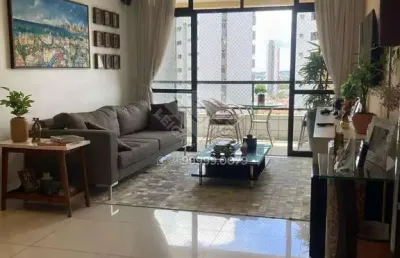 Andar alto no coração do parnamirim, 4 quartos e 2 suítes.