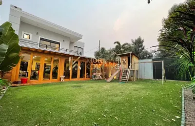 Sobrado à venda com móveis planejados, jardim tocantins, toledo - pr