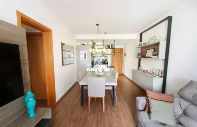 Apartamento semimobiliado com 3 quartos sendo 1 suíte no anita garibaldi