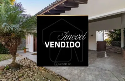 Casa com 3 quartos à venda na Rua Estephano Reva, 528, Santa Felicidade, Curitiba