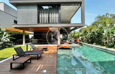 Casa com 6 suítes no módulo 17 da riviera codigo: 93079