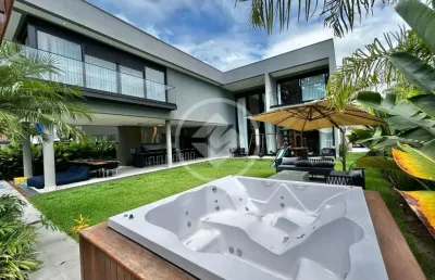 Casa com 7 suítes no módulo 16 da riviera codigo: 98820