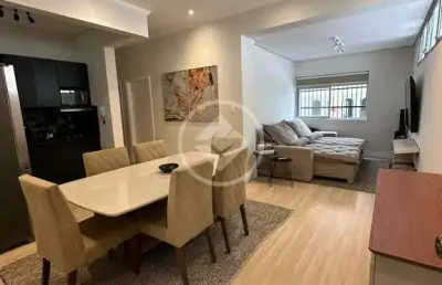 Apartamento todo reformado para venda na praia da enseada, guaruja-sp codigo: 102343