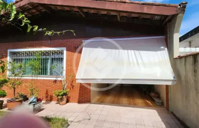 Casa térrea a venda bem arejada e iluminada com edícula nos fundos codigo: 117246