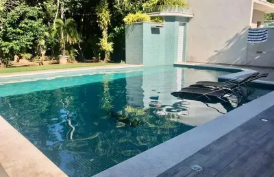 Casa com 6 quartos para alugar na Alameda do Afoxe, 169, Riviera, Bertioga