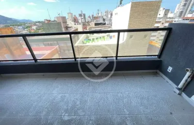 Studio possuindo 27 metros quadrados, localizado na enseada, região privilegiada, bem iluminado e arejado. codigo: 138049