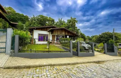 Casa para venda em blumenau, escola agrícola, 3 dormitórios, 2 suítes, 3 banheiros, 2 vagas