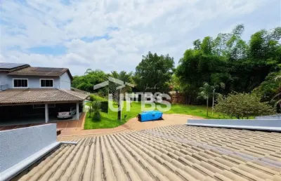 Vendo sobrado com3 quartos uma suíte condomínio ilha das pedras 2 setor parque amazônia
